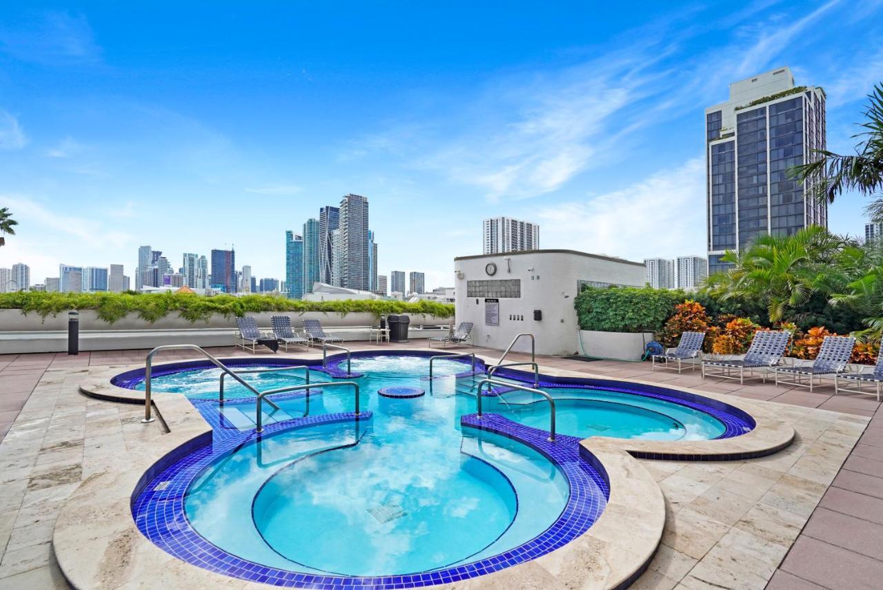 Big Energy! Water Views And Newly Renovated! Apartamento